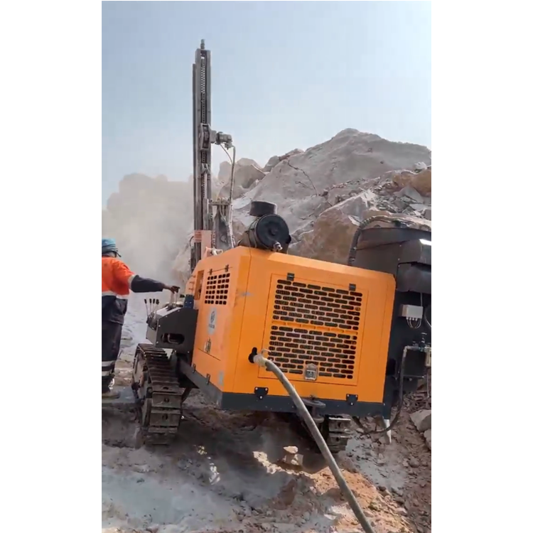 Good News from Africa: XD-518A Crawler DTH Drilling Rig Wins High Recognition After Over One-Year Site Operation