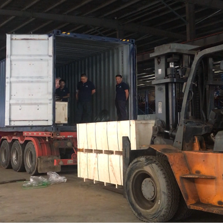 A Batch of Drilling Equipment from Hubei Xingda Fully Loaded and Shipped to Southeast Asia